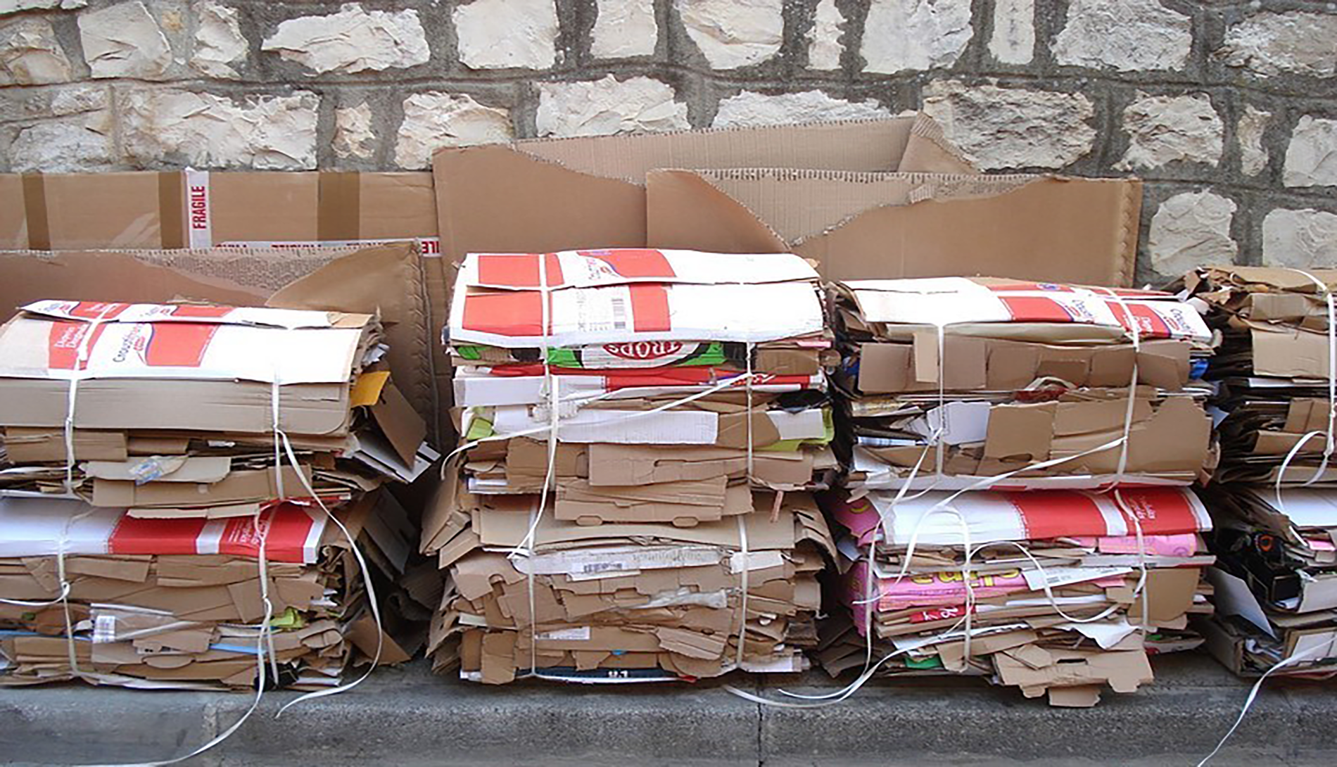 回收再生，是解决快递包装环境问题的最佳方案吗？