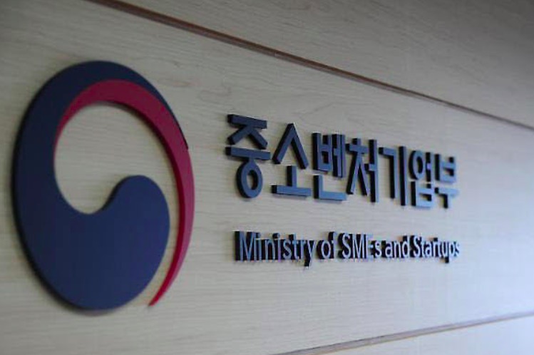 05. 韩国塑料行业共赢协议，9家企业为394家中小企业提供200亿韩元结算总价.jpeg